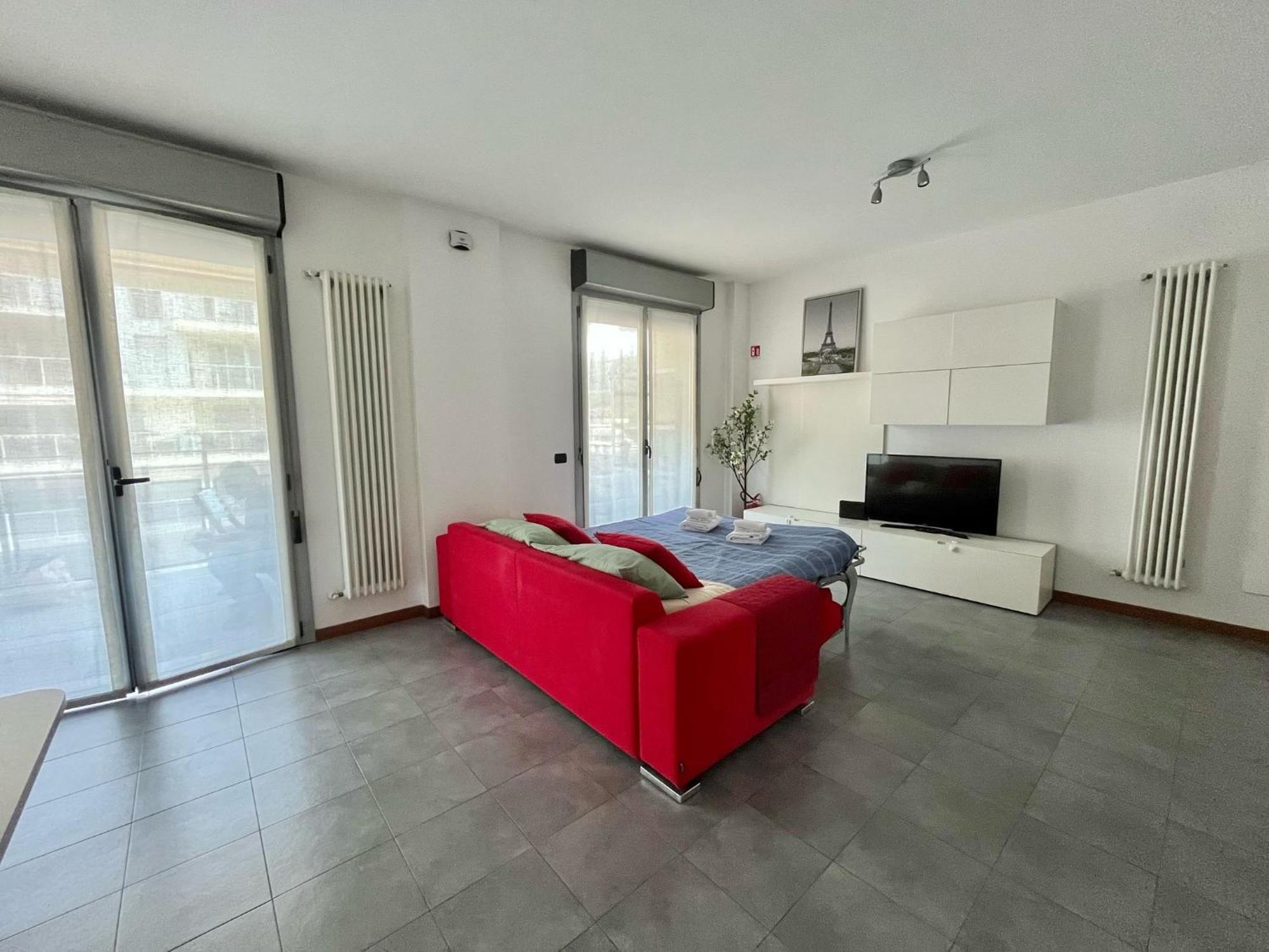 Santa Giulia Terrace - 15 Mins Center Apartment Milan